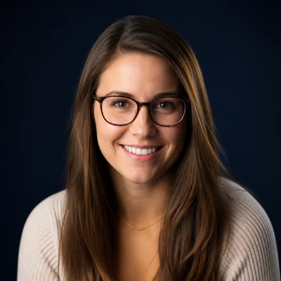 AI Software Engineers headshot example — Tech Industry, Solid Navy